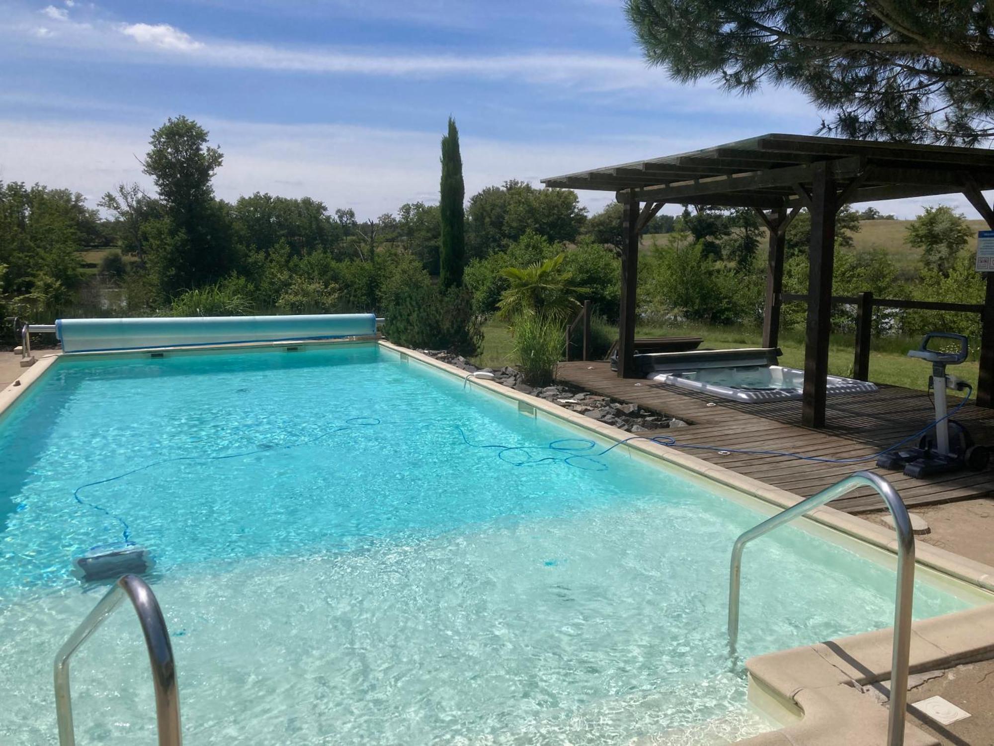 La Maison Du Lac Thionne Екстериор снимка
